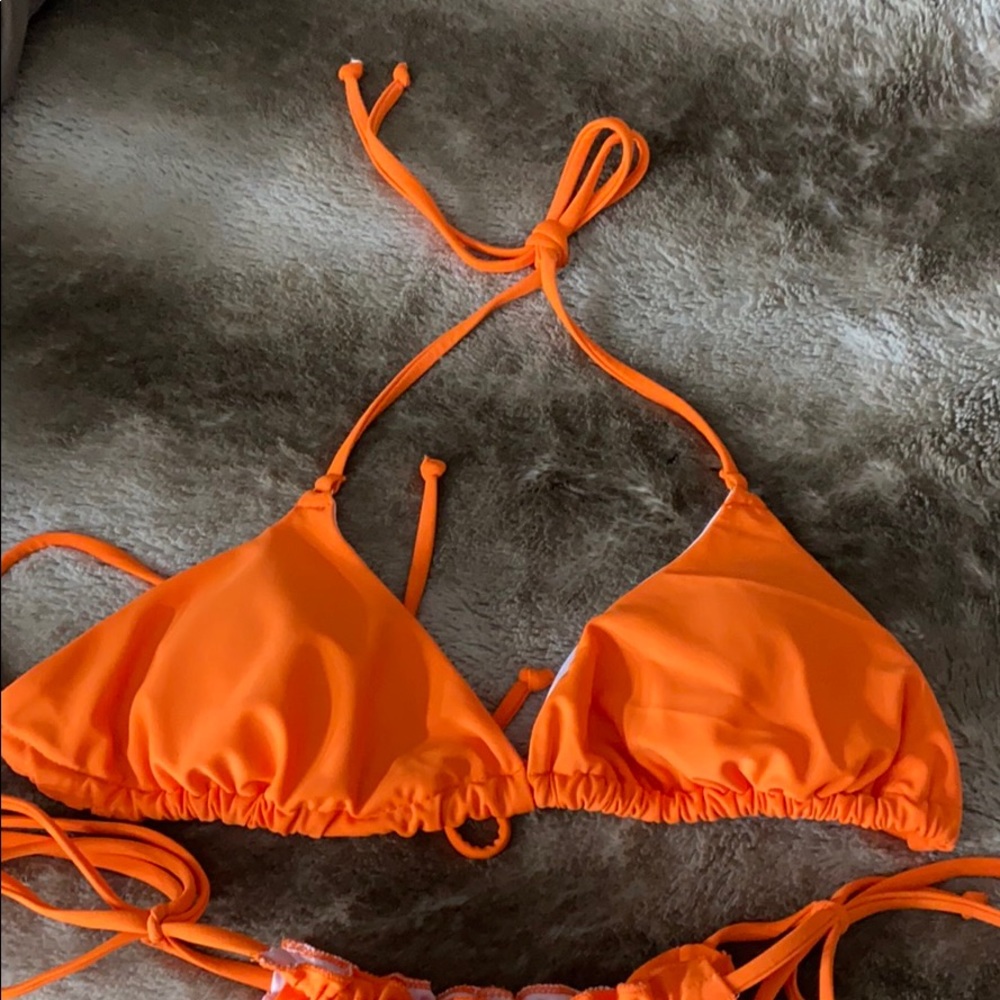 Neon Orange Bikini🧡